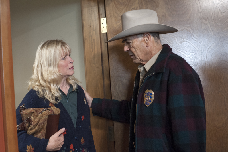 Candy Clark (left), Robert Forster (Photo: Suzanne Tenner/Showtime)